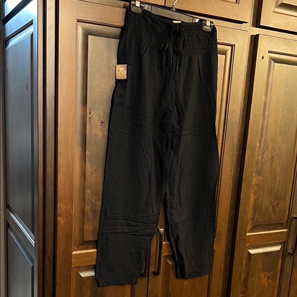 Women's Black yoga pants